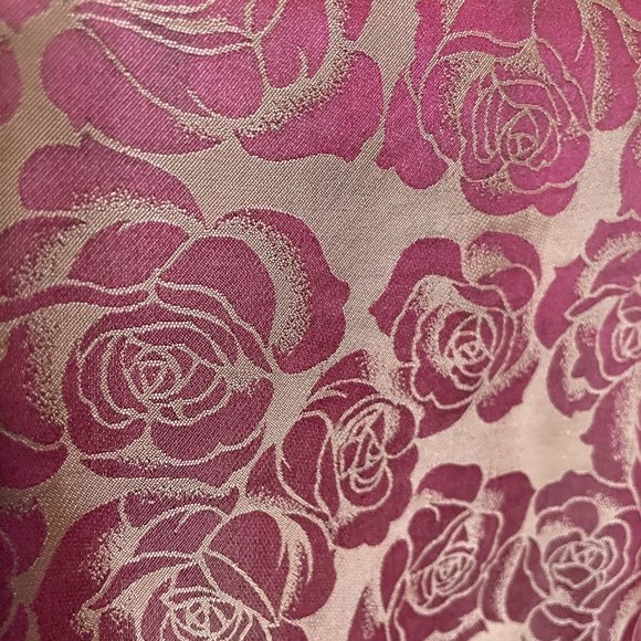 Chinese Silk Floral Rose Silk Button-up Blouse, 3/4 length sleeves, size small - Picture 6 of 6